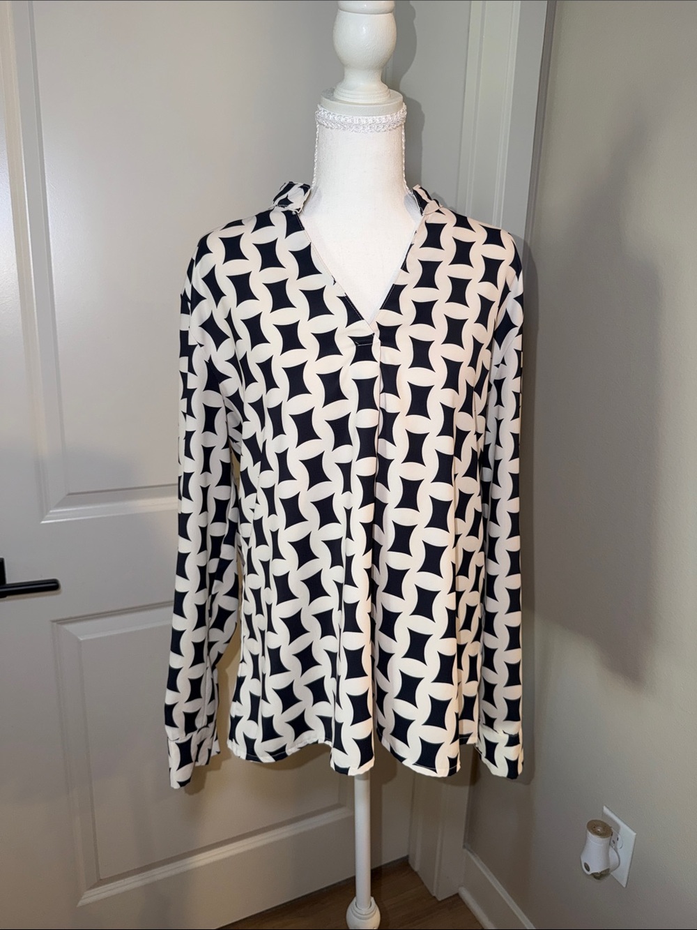 Geometric Black & White Blouse